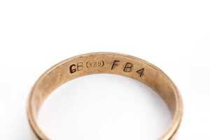A band in 9 carat yellow gold - 4