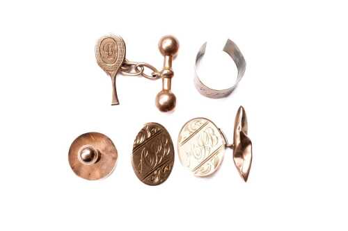 A group jewellery in 9 rose carat