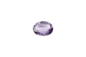 A natural oval sapphire weighing 3.40ct.