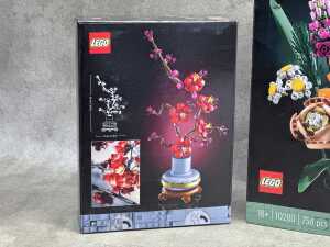 Three LEGO Botanical flower sets - 2