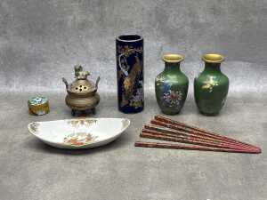 Oriental decorative items