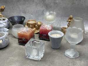 Candle holder, candles and ornaments - 3