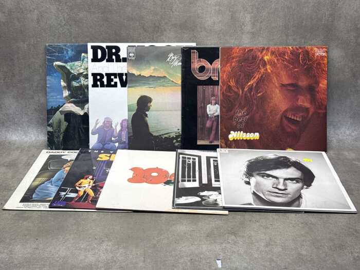 Ten 1970s Rock and Pop vinyl records