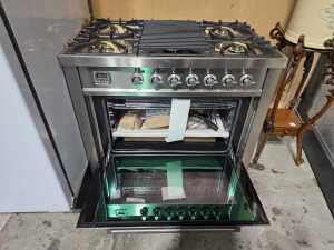 BRAND NEW - ILVE Q Series P90FWMPI cooker - 2