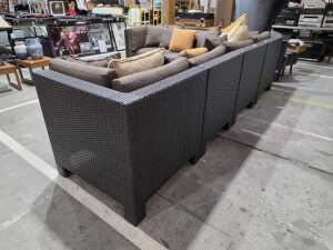 Six-piece outdoor modular lounge setting - 4