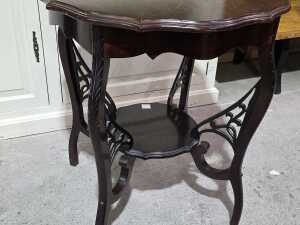 Mahogany occasional table - 3