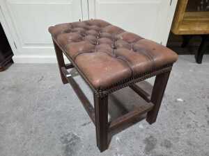 Leather button-tufted stool - 3