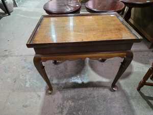 Queen Anne-style tea table - 4