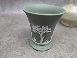 Two ceramic decorative pieces, including Wedgewood - 3