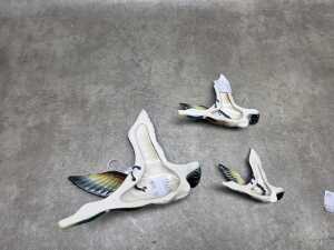 Three ceramic flying mallard duck wall plaques - 3