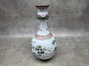 Chinese antique hand painted "Suan Tou' (garlic shape) vase - 3