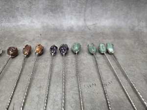 Twelve silver-plated pickle forks mounted with semi-precious stones - 2