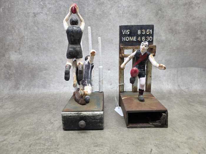 Pair of cast iron VFL bookends