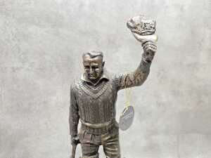 Sir Donald Bradman, The Final Salute 1908-2001, cold cast bronze (resin) - 2