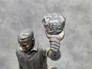 Sir Donald Bradman, The Final Salute 1908-2001, cold cast bronze (resin) - 3