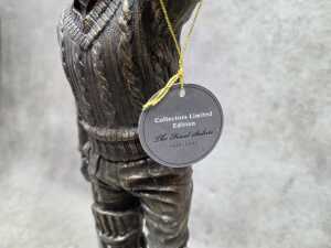 Sir Donald Bradman, The Final Salute 1908-2001, cold cast bronze (resin) - 4