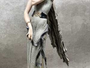 Giuseppe Armani 'Lady With Peacock' porcelain figure - 3