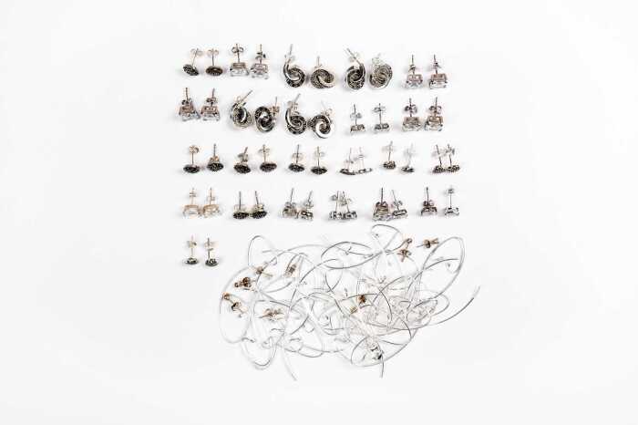 A collection of earrings in sterling silver