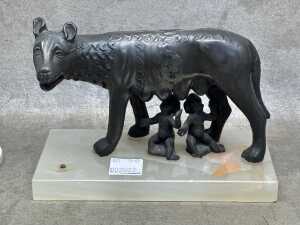 Three Classical reproduction figures including metal and onyx Romulus and Remus and 2x resin figures - 2