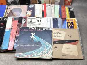 Vinyl records, mostly Jazz, Vocals and 50s/60s, including The Platters, The Seekers - 5