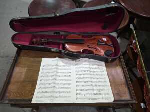 Violin in hard case with bow