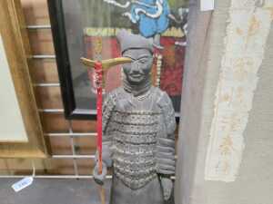 Chinese terracotta warrior figure - 2