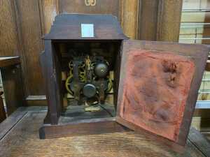 American timber mantel clock with delicate inlay lines - 5