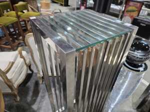 The One modern stainless steel slatted plinth - 3