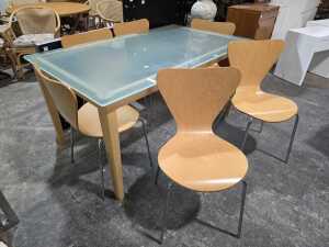 Seven-piece modern dining setting - 2