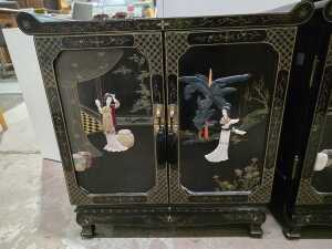 Pair of Chinese black lacquer cabinets - 4