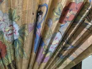 Hand-painted Oriental wall fan - 3