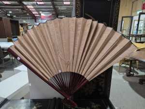 Hand-painted Oriental wall fan - 4
