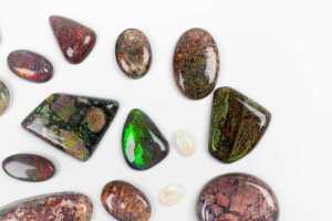 A collection of opals - 3