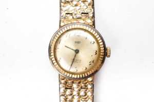 A group of five watches - 3