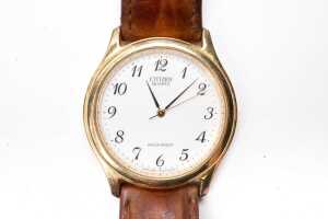 A group of five watches - 5