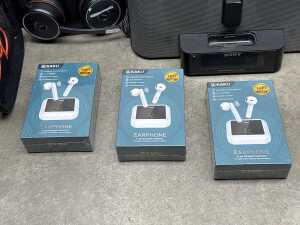 Audio electronics, including Sony Dream Machine - 2