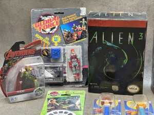 Pop culture toys and figures. All in original packaging - 2