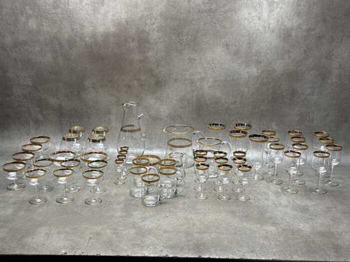Astra Karel Bohemian glassware with gilded bands