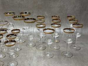 Astra Karel Bohemian glassware with gilded bands - 4