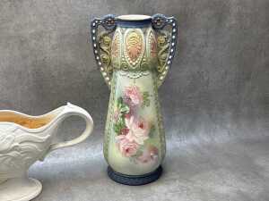 Four decorative ceramic pieces, including Beswick - 3