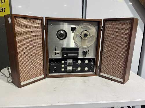 National four-track stereo reel-to-reel tape recorder, fold-out speakers, 1960s