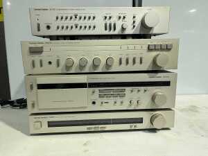 Harman/Kardon four-piece separates stack: hk725, PM640, CD91C, TU905