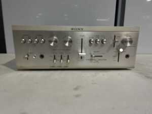 Sony TA-1150 integrated stereo amplifier, silver face, 1970s