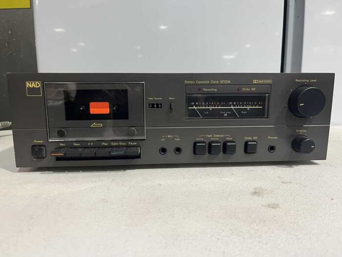 NAD 6020A stereo cassette deck