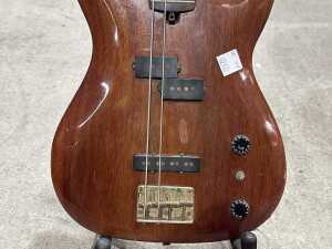 Canora bass guitar with timber body - 3