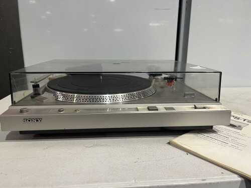 Sony PS-T2 stereo turntable with Sony XL-15 cartridge and manual, c1979