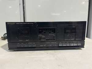 Mitsubishi DT-804 stereo double cassette deck