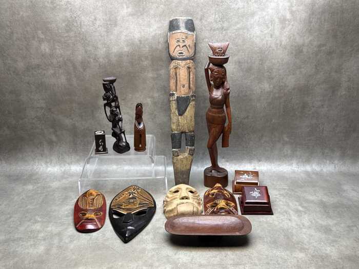 Mid-century Oriental and Islander timber carved decorative items