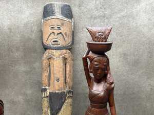 Mid-century Oriental and Islander timber carved decorative items - 2