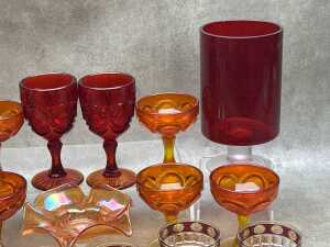Red /orange coloured glassware, including a set of six amberina sherbet coupes, - 3
